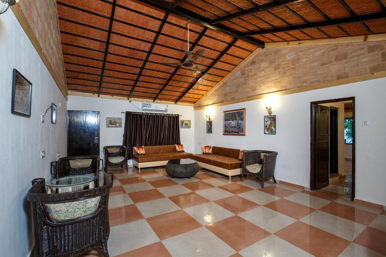 Gir Lions Paw Resort With Swimming Pool Sasan Gir Exterior foto